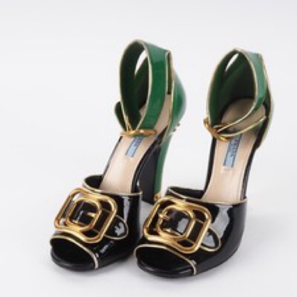 PRADA Elegant Green & Black Women's Heels patent leather sandals Size 38